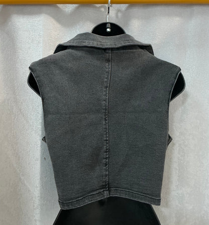 Favia Vest