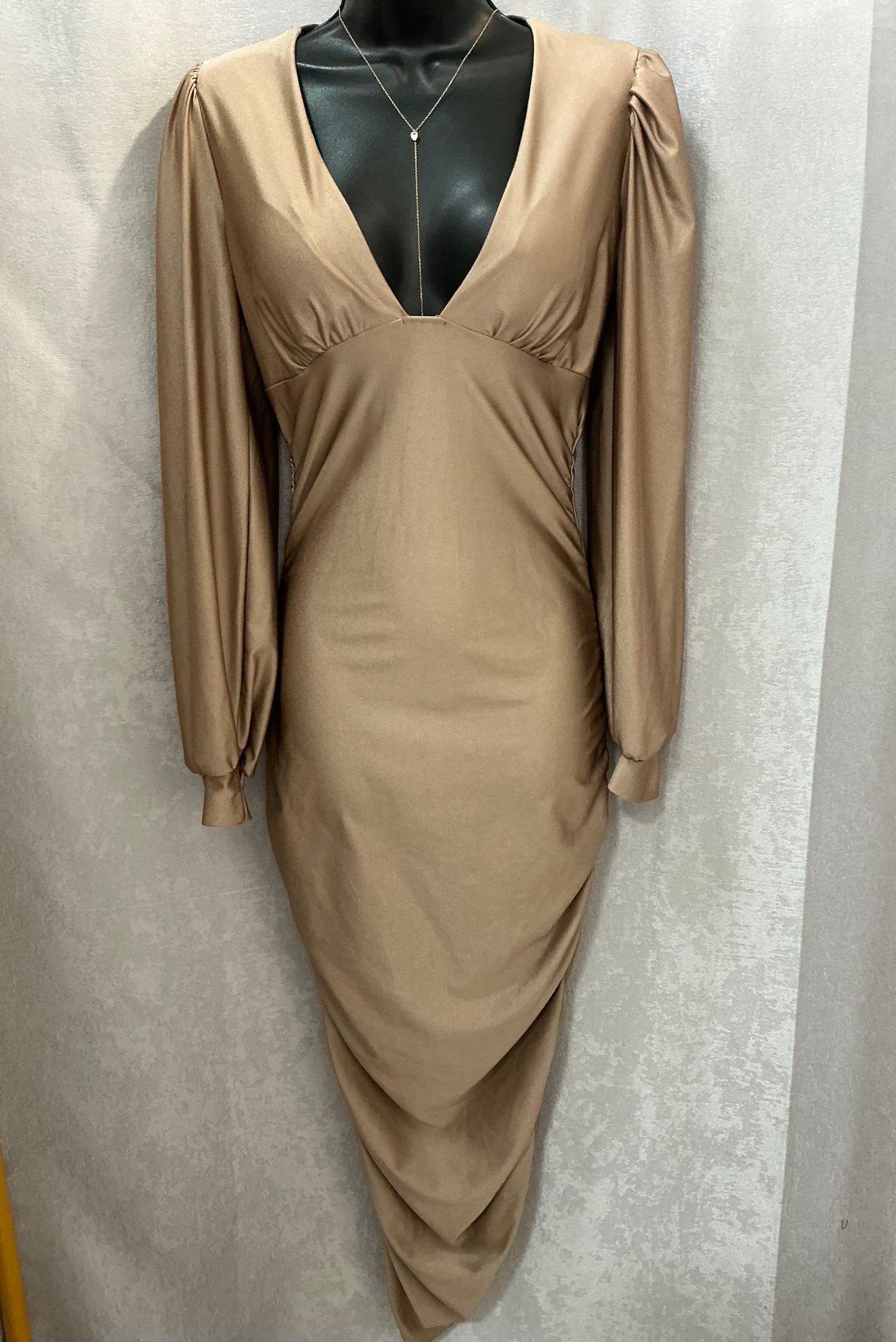Elegant Midi Dress